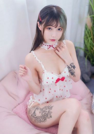 最美情侣高清免费完整版_HD电影免费在线